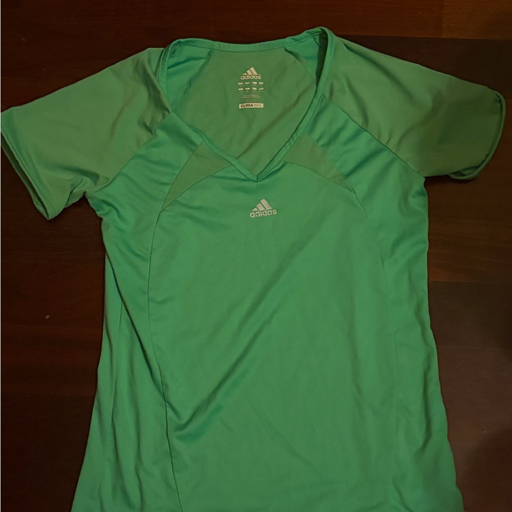 Adidas Green Athletic T-Shirt women’s size S for working out